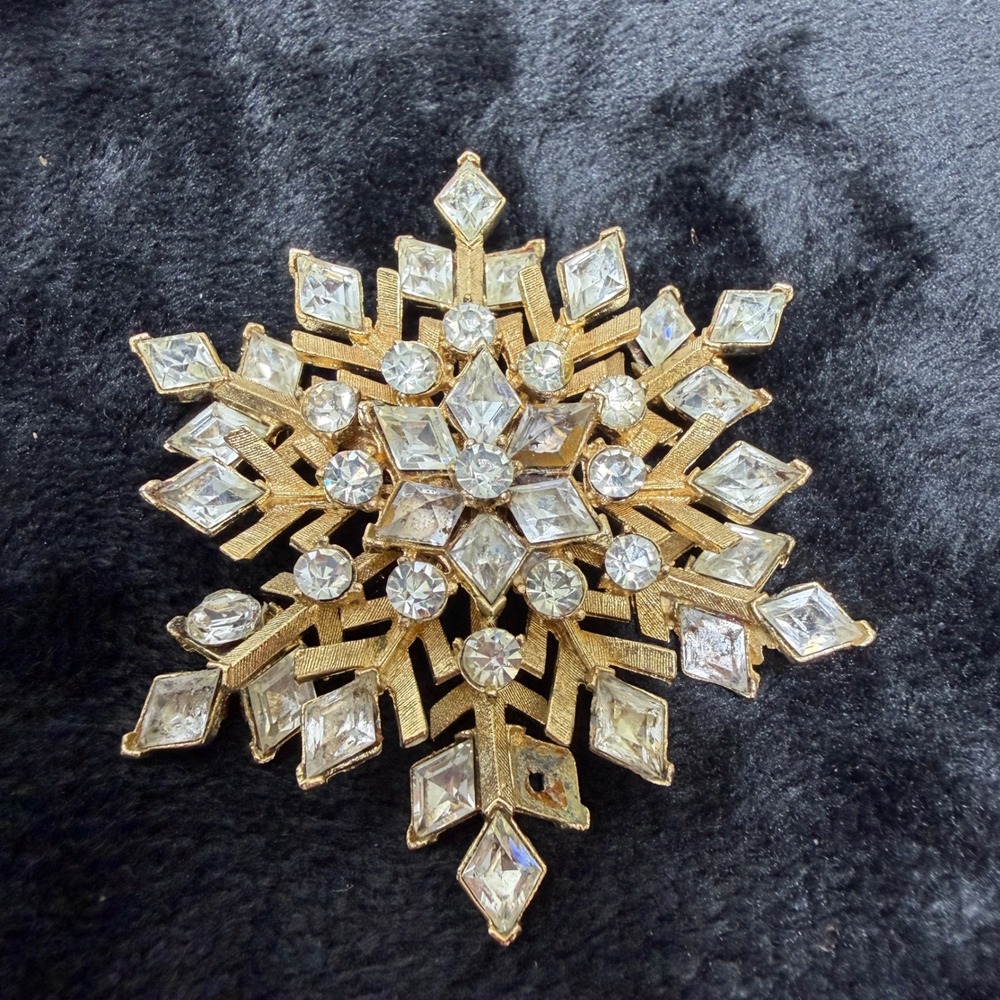 Vintage Coro Gold Tone Rhinestone Snowflake Brooch Large **SEE,‎ READ**